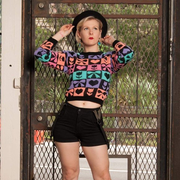 SOLD🌈BDG Courtshop high waist shorts - Picture 2 of 8